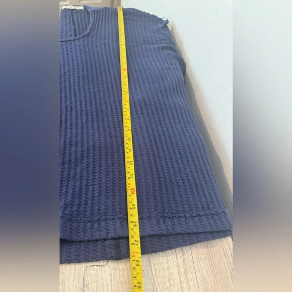 Free People We the Free Oceana Blue Raymond Thermal Top Oversized Size Medium - Picture 6 of 11